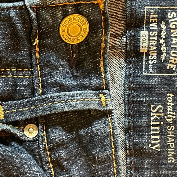 Levi’s Strauss Signature Gold Skinny Jeans - Picture 4 of 10